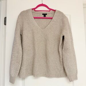 NWOT Halogen Beige V-Neck Sweater Size S